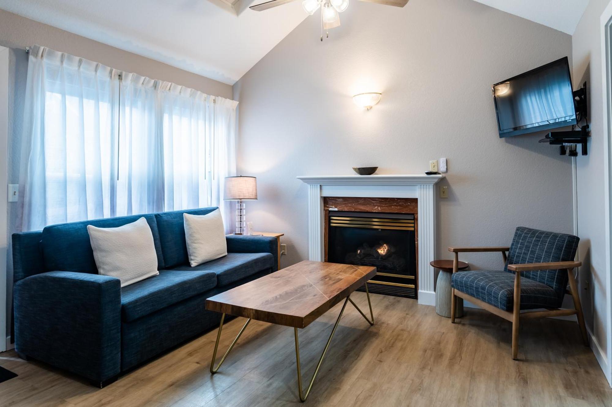 One Bedroom Suite Spa,1086839446:JPEG